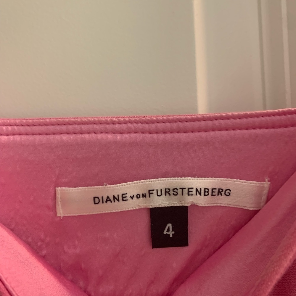 Diane von Furstenberg pink dress - Picture 4 of 4